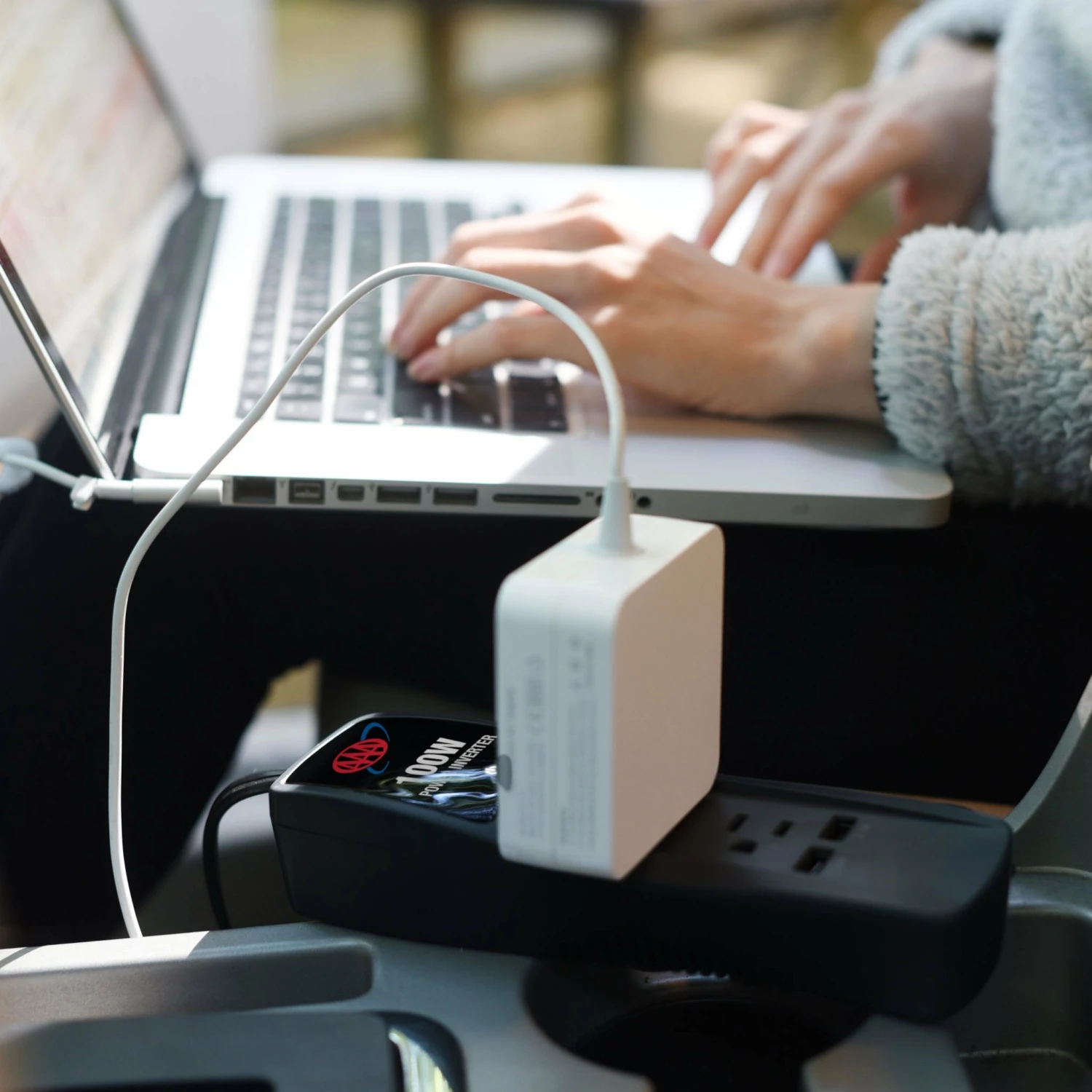 Best Pirce ⌛ Lifeline AAA 100W Power Inverter 🌟 4 Best Pirce ⌛ Lifeline AAA 100W Power Inverter 🌟 - Image 4