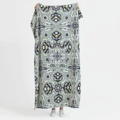 Brand new 🔔 Vera Bradley Plush Throw Blanket 👍 -Cluballiance Sales Store plaza3